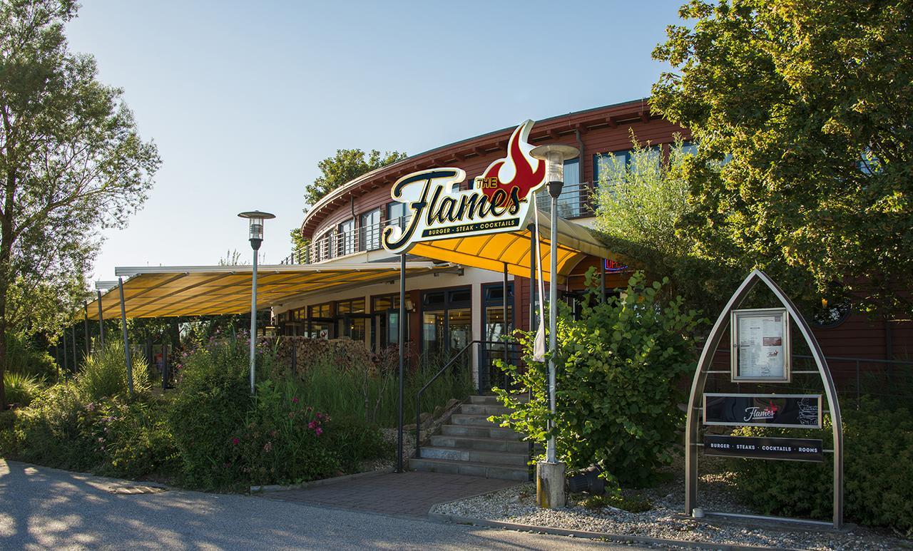 The Flames Hotell Sankt Marienkirchen bei Schärding Eksteriør bilde